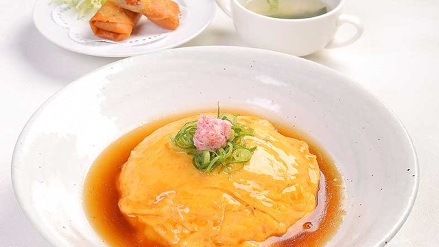 天津飯(春巻き・スープ付)